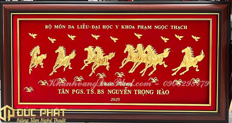 khánh vàng mã đáo thành công 