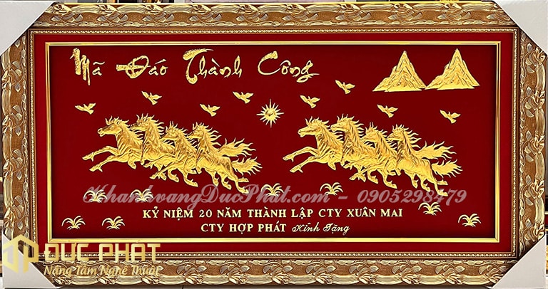 khánh vàng mã đáo thành công tặng đối tác