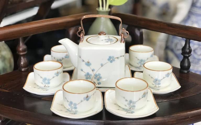 bộ ấm trà gốm sứ