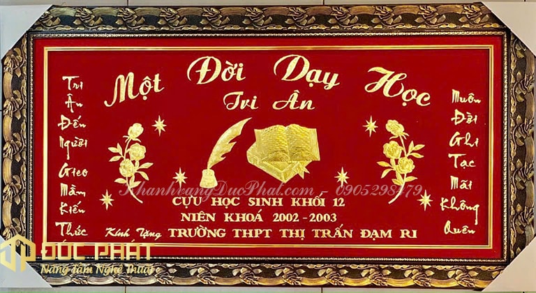 quà tặng kỷ niệm ngày ra trường ý nghĩa
